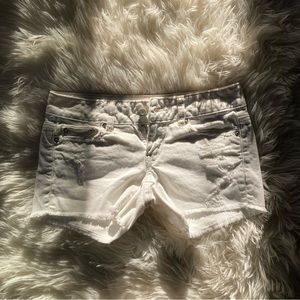 105- American Eagle Outfitters Stretch Contrast Stitch Distressed Ripped Shorts